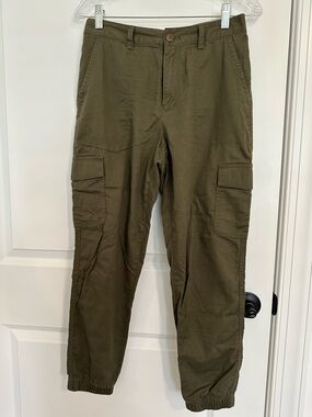 GAP Olive Green Men's Cargo Pants